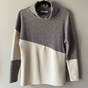 Darling - color block turtle neck sporty sweater